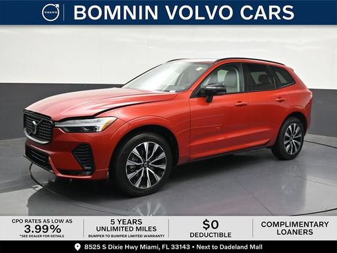 Used 2024 Volvo XC60 B5 Core AWD/4WD image 1