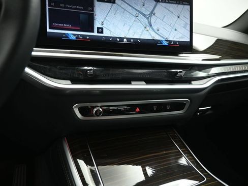 Used 2024 BMW X5 sDrive40i w/ Premium Package RWD image 14