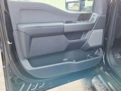 New 2026 Ford F350 Lariat w/ Black Appearance Package image 23