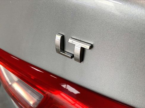 Used 2024 Chevrolet Malibu LT image 7