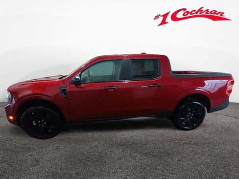 New 2025 Ford Maverick XLT w/ Black Appearance Package image 4