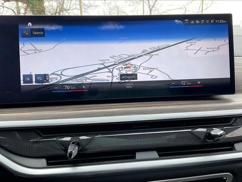 Used 2023 BMW X7 xDrive40i w/ Executive Package image 37