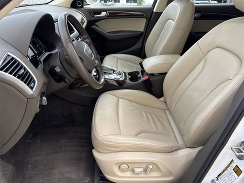 Used 2017 Audi Q5 2.0T Premium Plus image 9
