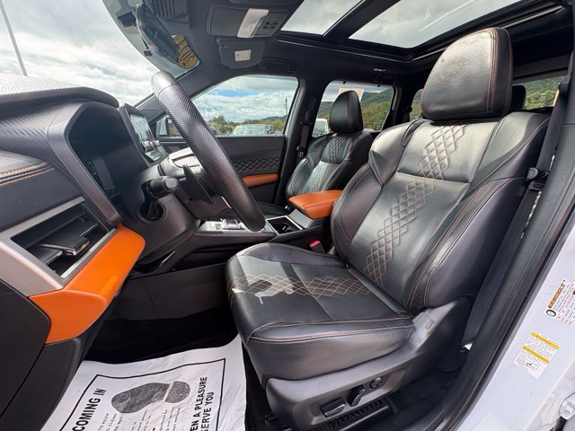 Used 2024 Mitsubishi Outlander SEL AWD/4WD image 26