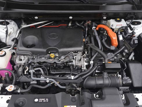 Used 2020 Toyota RAV4 XSE image 31