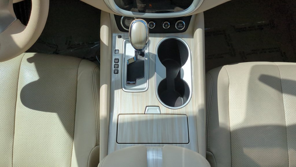 Used 2015 Nissan Murano Platinum w/ Platinum Technology Package AWD/4WD image 15