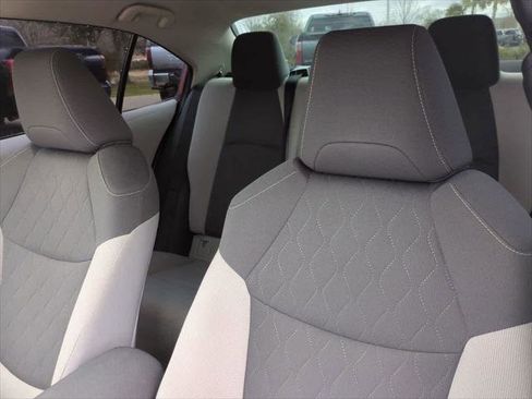 Certified 2021 Toyota Corolla LE image 8