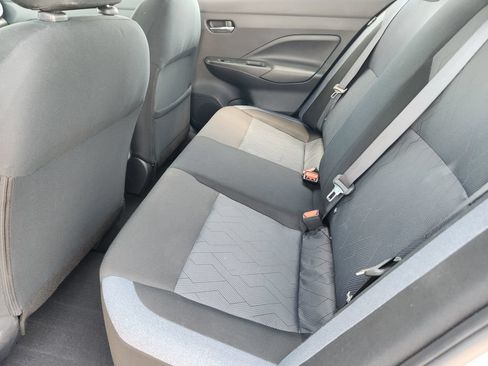 Used 2025 Nissan Versa SV FWD image 29