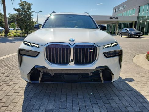 Used 2025 BMW X7 M60i AWD/4WD image 9