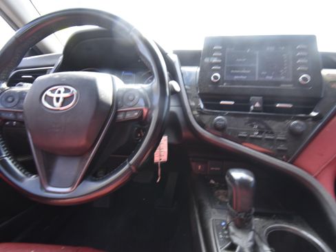 Used 2021 Toyota Camry SE w/ Carpet Mat Package (TMS) FWD image 7