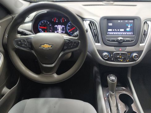 Used 2018 Chevrolet Malibu LS FWD image 22