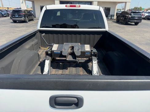 Used 2007 Chevrolet Silverado 2500 LT w/ Onstar Plus Package AWD/4WD image 16