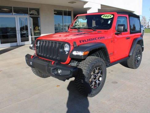 Used 2021 Jeep Wrangler Rubicon image 2