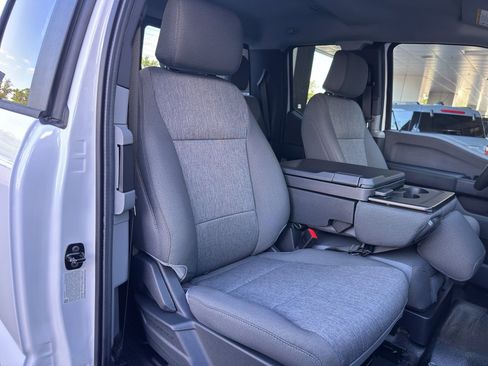 New 2025 Ford F350 XL w/ XL Chrome Package image 9