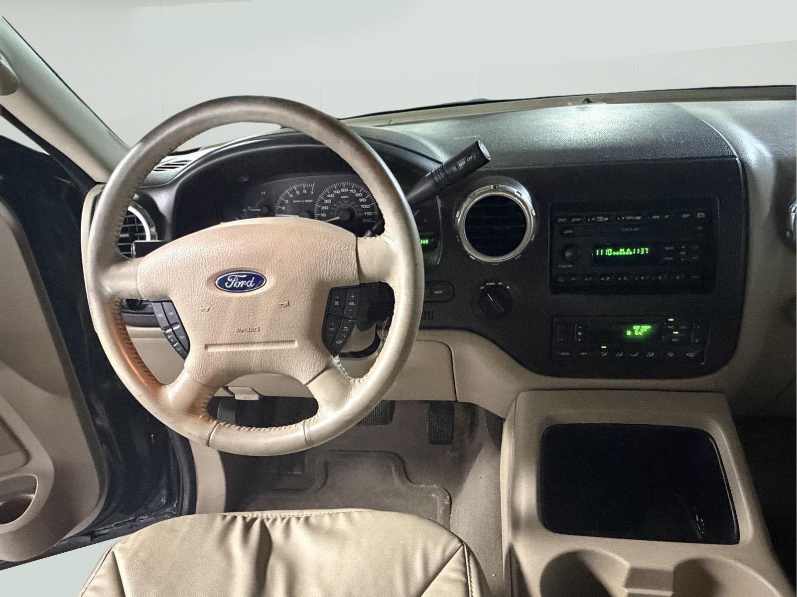 Used 2003 Ford Expedition Eddie Bauer AWD/4WD image 12