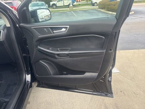 Certified 2022 Ford Edge SEL w/ Convenience Package image 38