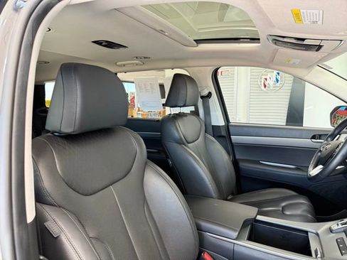 Used 2021 Hyundai Palisade SEL w/ Premium Package image 25
