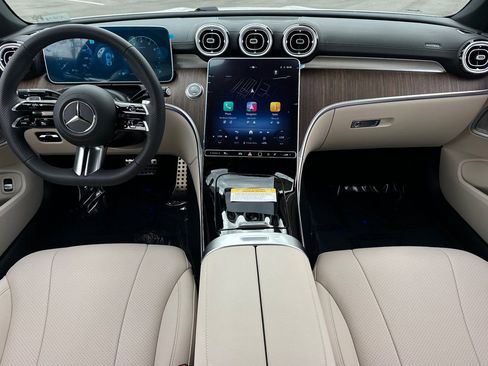 New 2026 Mercedes-Benz CLE 300 4MATIC Coupe image 3