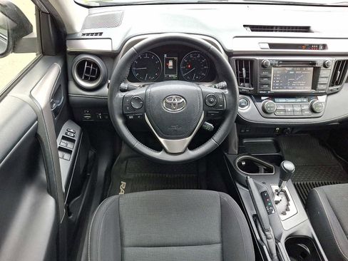 Used 2018 Toyota RAV4 XLE w/ Plus Extra Value Package AWD/4WD image 11