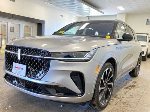 New 2026 Lincoln Nautilus Black Label image 4