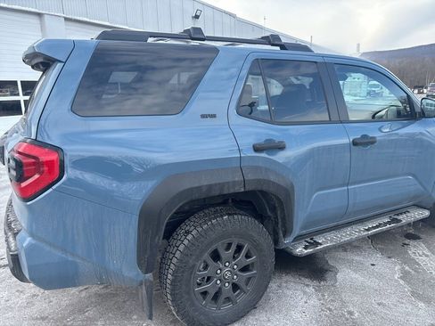 Used 2025 Toyota 4Runner TRD Sport Premium image 19