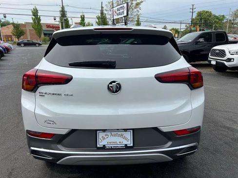 Used 2023 Buick Encore GX Essence w/ Experience Buick Package AWD/4WD image 5