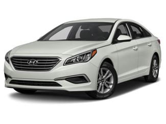 Used 2015 Hyundai Sonata SE video 1