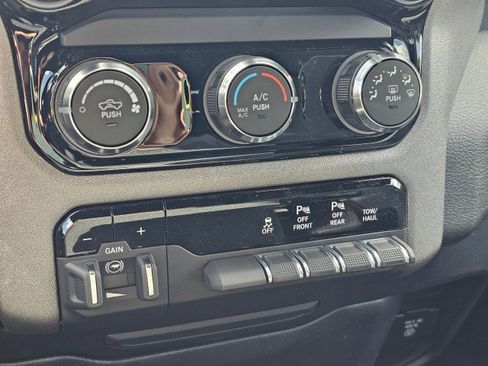 New 2026 RAM 1500 Classic Warlock AWD/4WD image 29