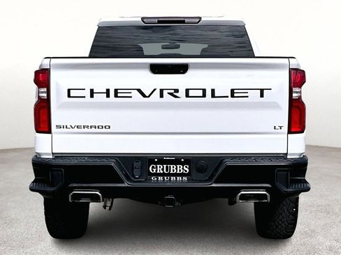 Used 2022 Chevrolet Silverado 1500 LT Trail Boss image 6