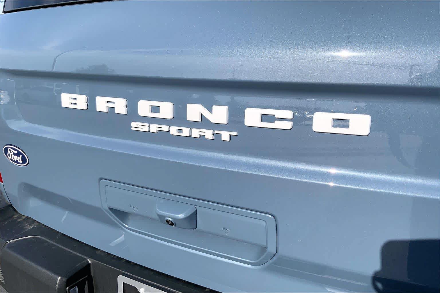 Used 2026 Ford Bronco Sport Outer Banks w/ Outer Banks Tech Package+ AWD/4WD image 9