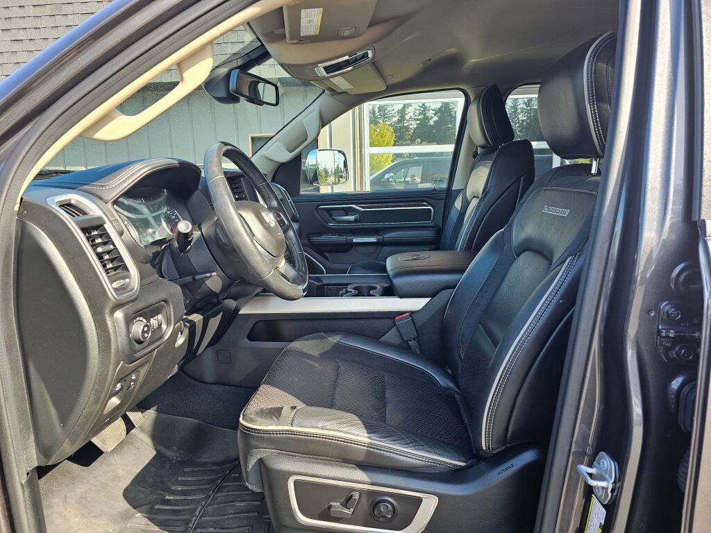 Used 2019 RAM 1500 Laramie AWD/4WD image 22