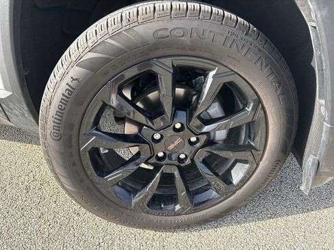 Used 2026 GMC Terrain Elevation w/ Elevation Premium Package FWD image 35