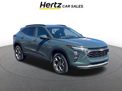 Used 2025 Chevrolet Trax LT w/ LT Convenience Package