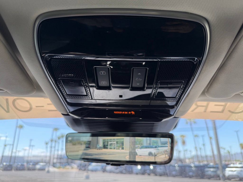 Used 2023 Land Rover Range Rover SE AWD/4WD image 12