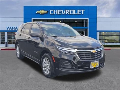 Used 2023 Chevrolet Equinox LS FWD image 7