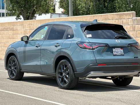 Certified 2025 Honda HR-V Sport image 6