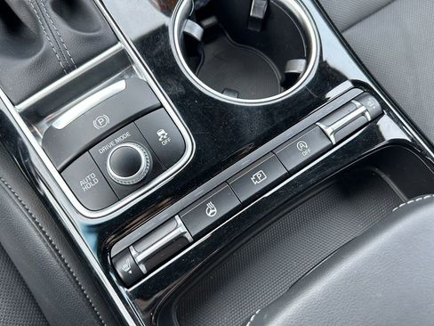 Used 2023 Kia Stinger GT-Line image 38