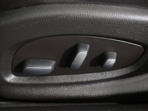 Used 2018 Cadillac XTS Luxury w/ Driver Awareness Package image 35