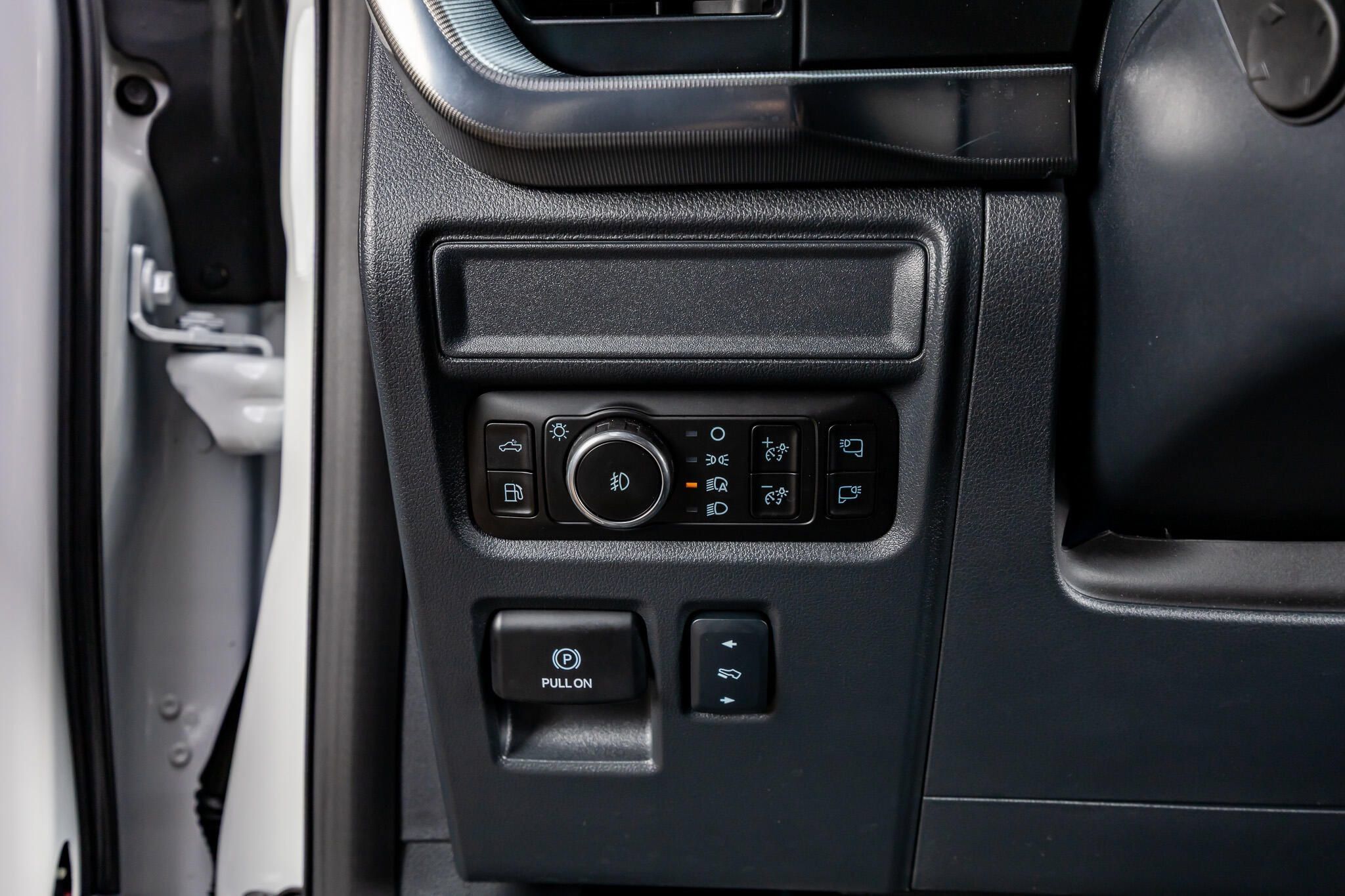 Used 2025 Ford F150 Platinum w/ Equipment Group 702A High AWD/4WD image 22