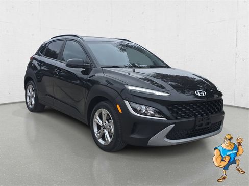 Certified 2023 Hyundai Kona SEL w/ Cargo Package image 3