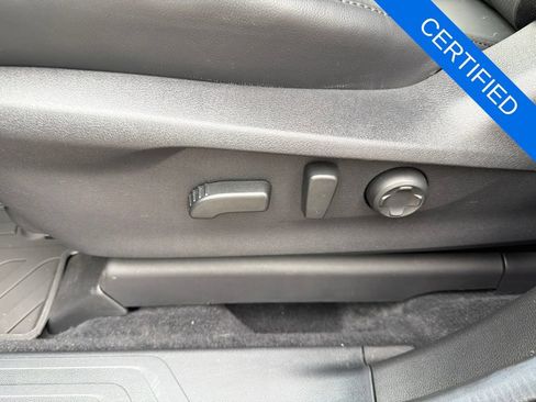 Certified 2026 Subaru Ascent Touring AWD/4WD image 12