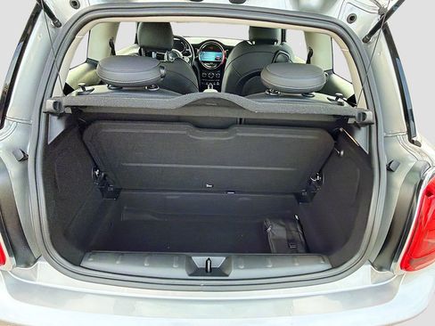 Used 2024 MINI Cooper SE image 12