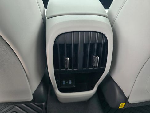 New 2026 Hyundai Kona SEL Premium AWD/4WD image 24