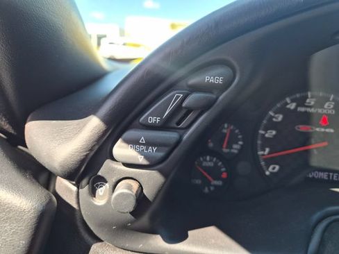 Used 2002 Chevrolet Corvette Z06 w/ Memory Pkg RWD image 22