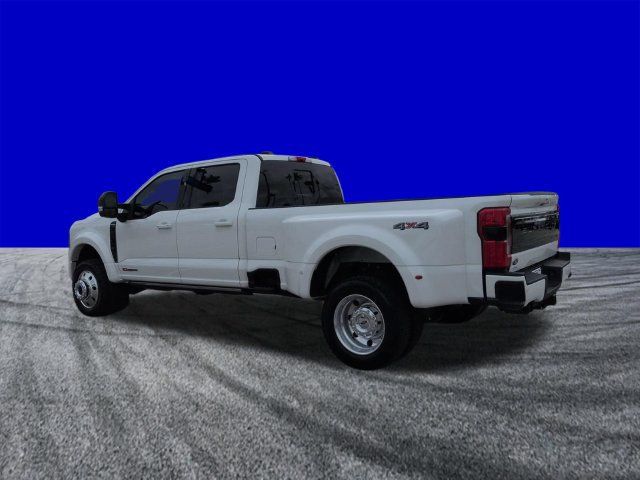 Certified 2026 Ford F450 Platinum AWD/4WD image 6
