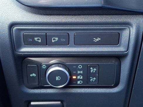 Certified 2022 Ford F150 XLT w/ Equipment Group 302A High image 26