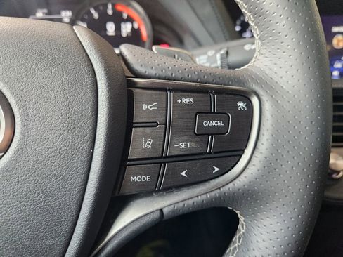 Used 2020 Lexus LS 500 F Sport w/ Cold Weather Package (CK) RWD image 27