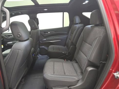 New 2026 Chevrolet Traverse LT w/ Sun and Wheel Package FWD image 21
