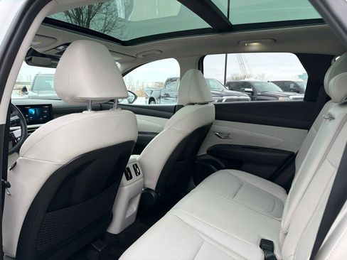 Certified 2025 Hyundai Tucson SEL image 6