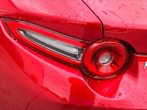New 2026 MAZDA MX-5 Miata RF Grand Touring RWD image 14